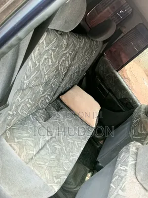 Mitsubishi Pajero IO 2000 Blue