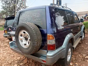 Toyota Land Cruiser Prado 2002 Blue