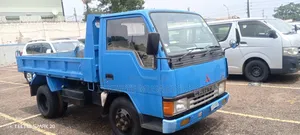 Canter Tipper