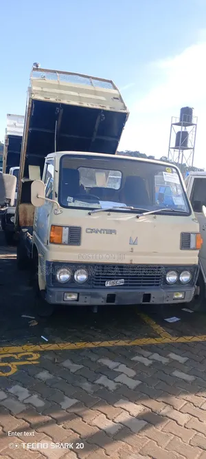 Canter Tipper