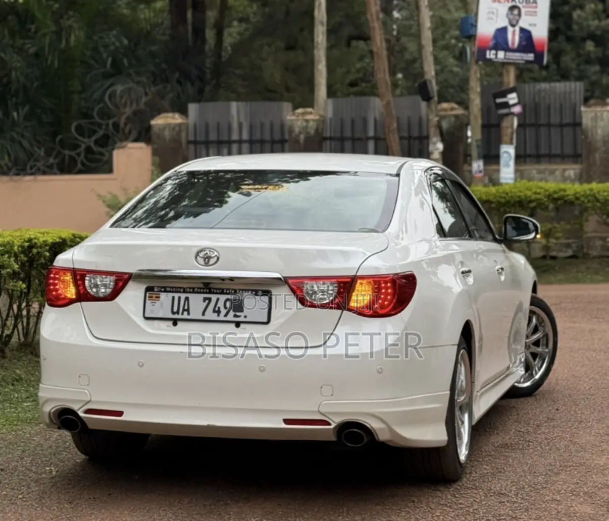 Toyota Mark X 2.5 AWD 2011 White