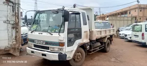 Isuzu Elf 4be1