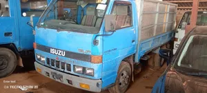 Isuzu Elf 4be1