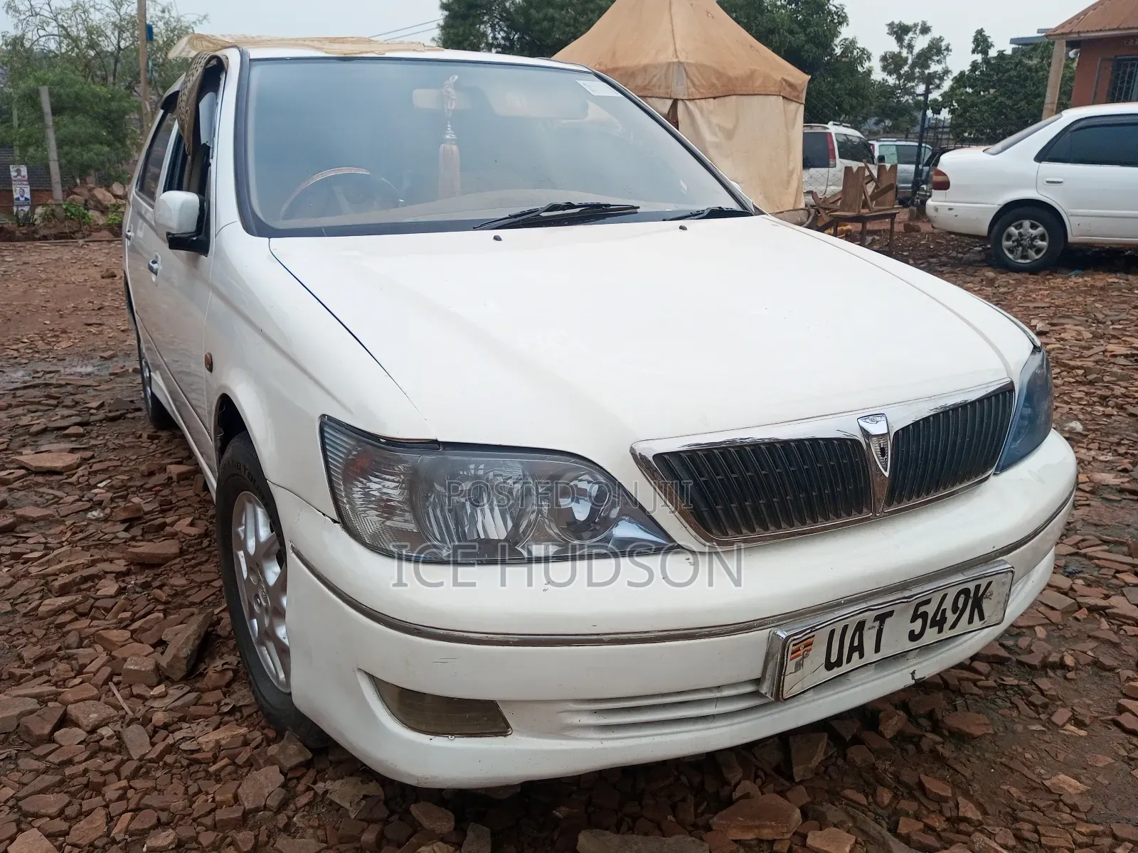 Toyota Vista 2000 White
