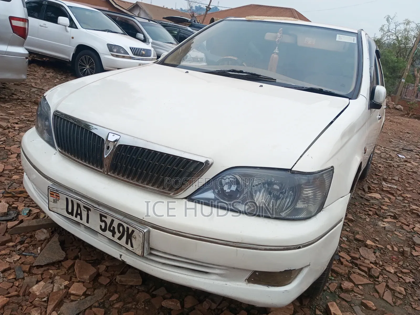 Toyota Vista 2000 White