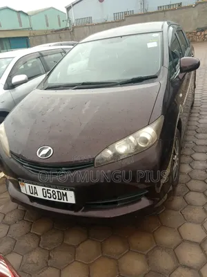 Toyota Wish 2011 Maroon