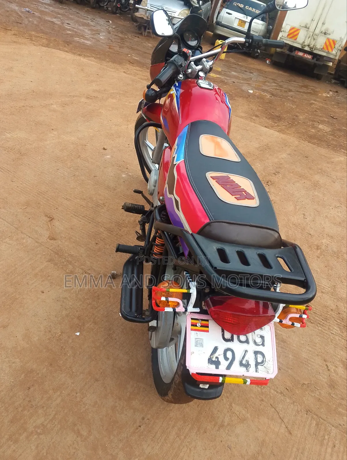 Bajaj Boxer 125 2024 Red