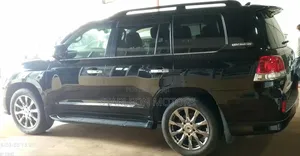 Toyota Land Cruiser 4.6 V8 ZX 2012 Black