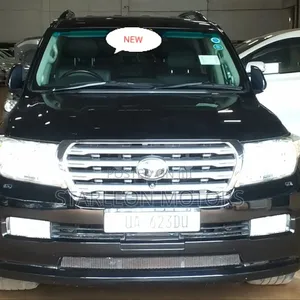 Toyota Land Cruiser 4.6 V8 ZX 2012 Black