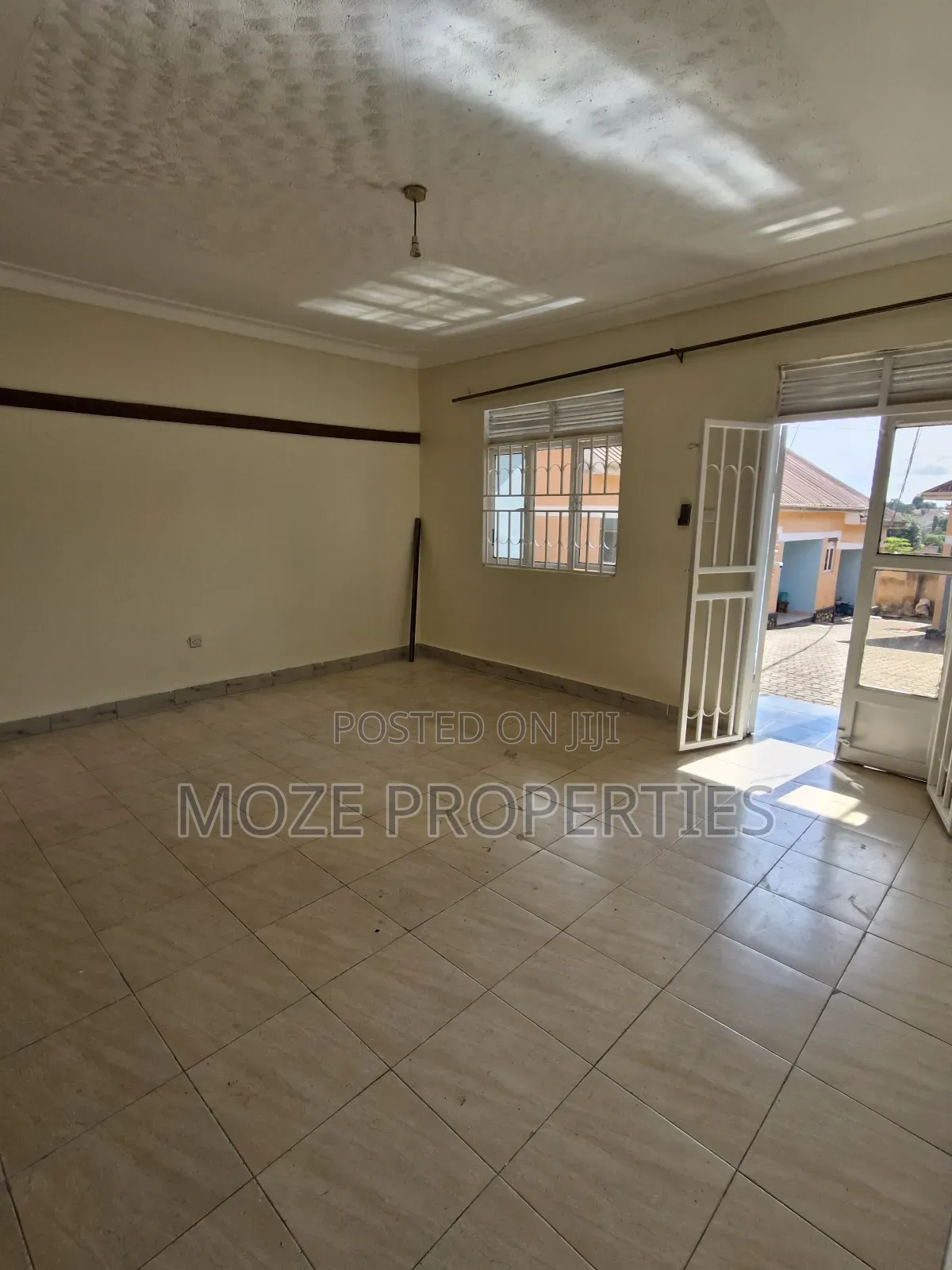 2bdrm Bungalow in Bweyogerere, Central Division for rent