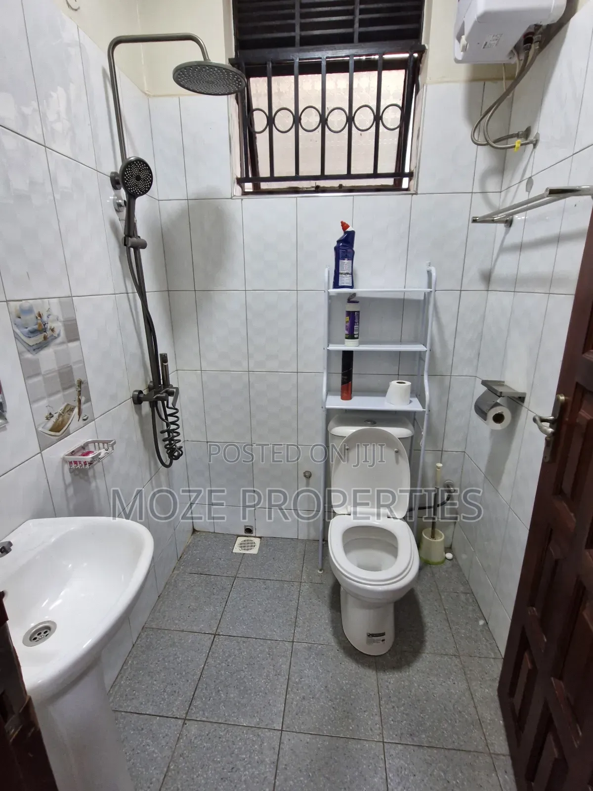 2bdrm Bungalow in Bweyogerere, Central Division for rent