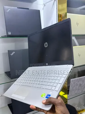 Laptop HP EliteBook 845 G10 16GB Intel Core i7 SSD 512GB