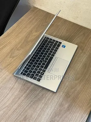 Laptop HP EliteBook 845 G10 16GB Intel Core i7 SSD 512GB