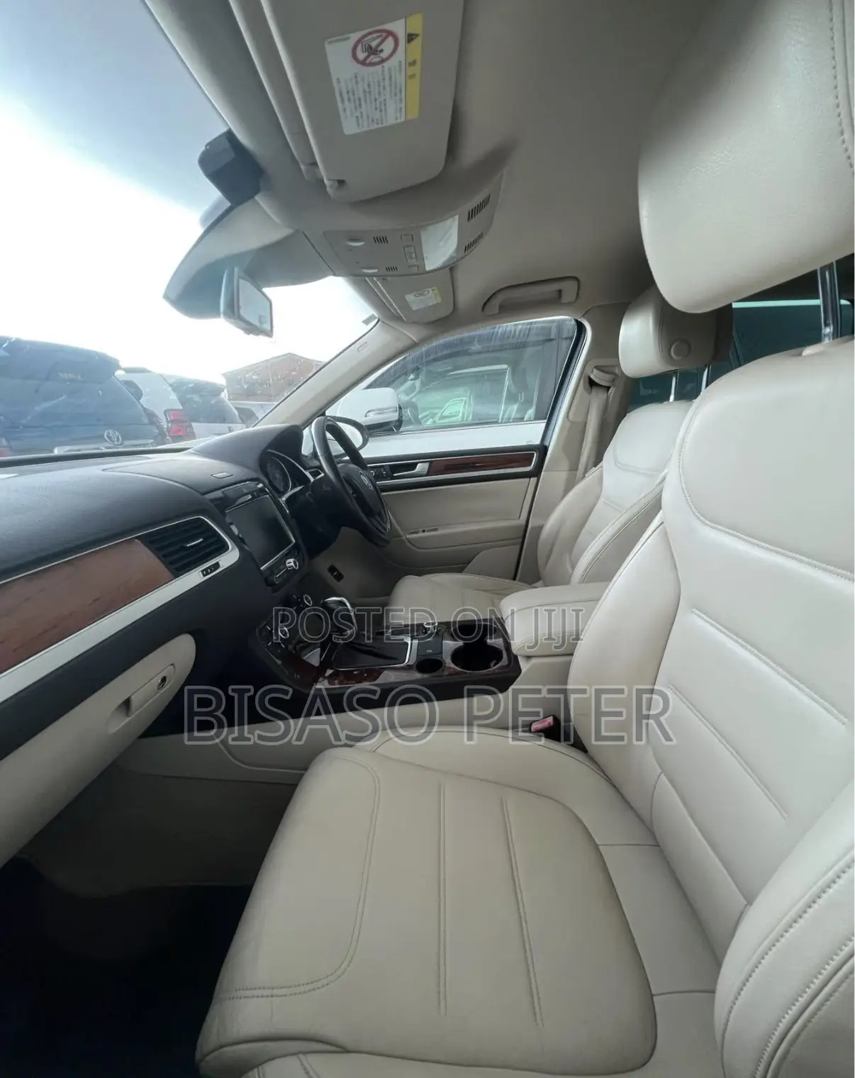 Volkswagen Touareg 2012 White