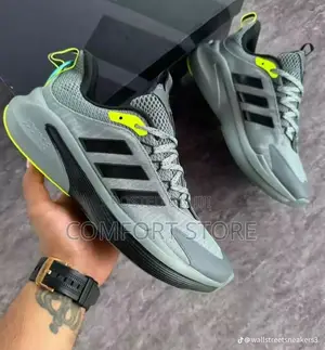 Men’S Classic Weekend Sneakers