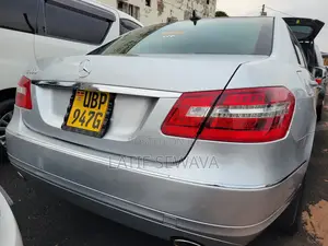 Mercedes-Benz E300 2013 Silver