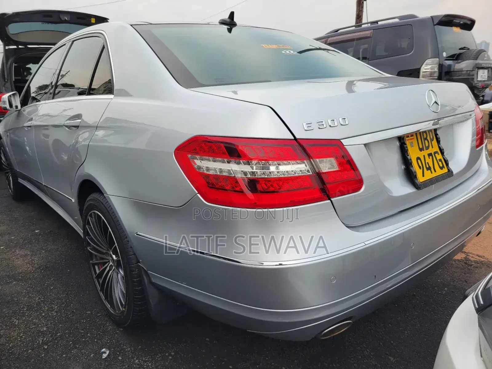 Mercedes-Benz E300 2013 Silver