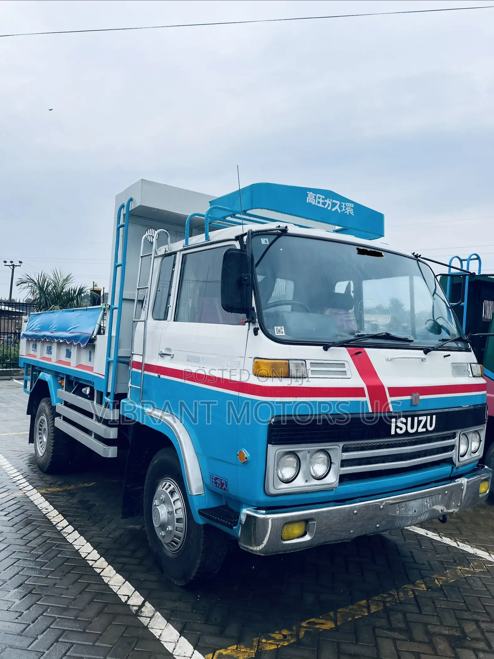 Isuzu Forward L175
