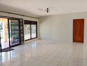 4bdrm Bungalow in Fs Properties Ltd, Central Division for rent