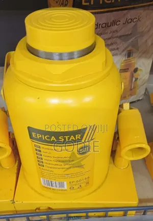 Epica Star 50-Ton Hydraulic Bottle Jacks.