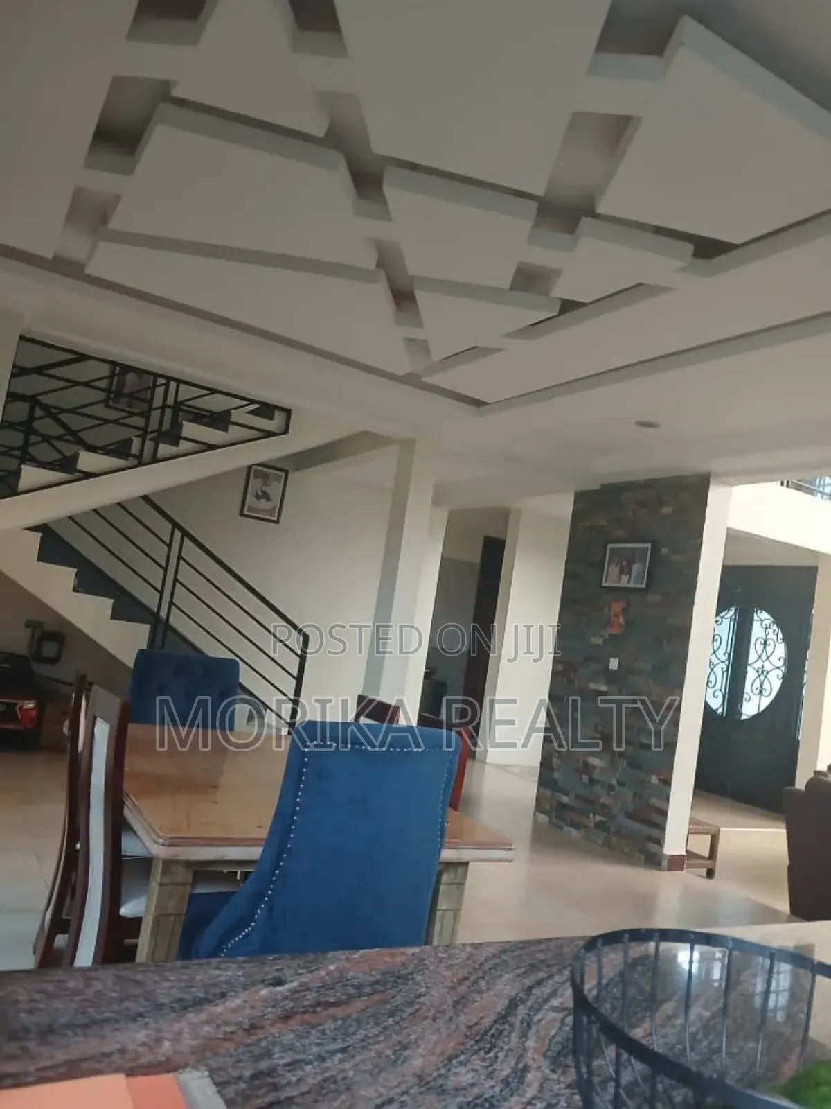 Furnished 8bdrm House in Central Division for sale