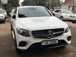 Mercedes-Benz GLC-Class 2017 Off white