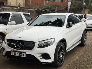 Mercedes-Benz GLC-Class 2017 Off white