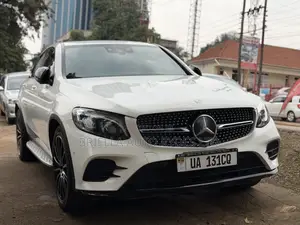 Mercedes-Benz GLC-Class 2017 Off white