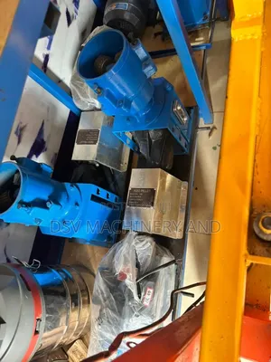 Single Phase 5.5hp 200kg/Hr 3 Dies Pellet Making Machine