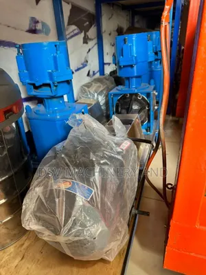 Single Phase 5.5hp 200kg/Hr 3 Dies Pellet Making Machine
