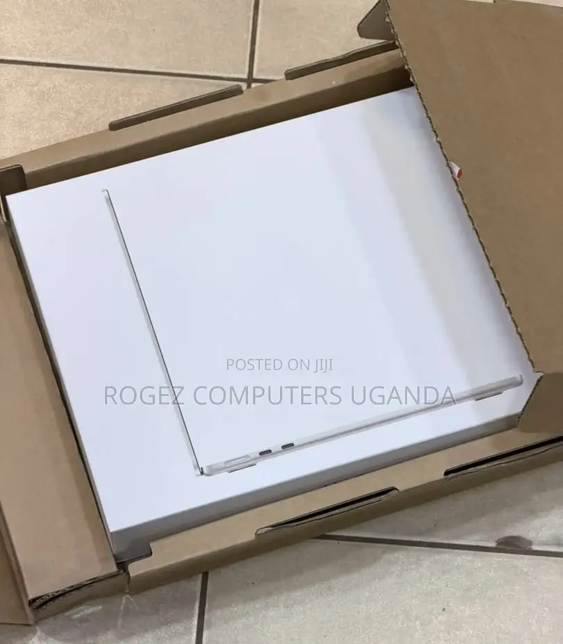 New Laptop Apple MacBook Air 2025 M4 13-inch 16GB Apple M4 SSD 512GB