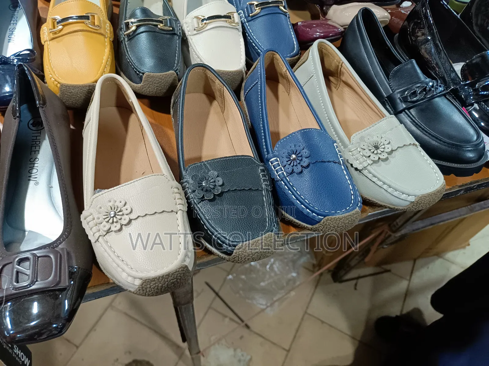 Women's Moccasins and Pumps