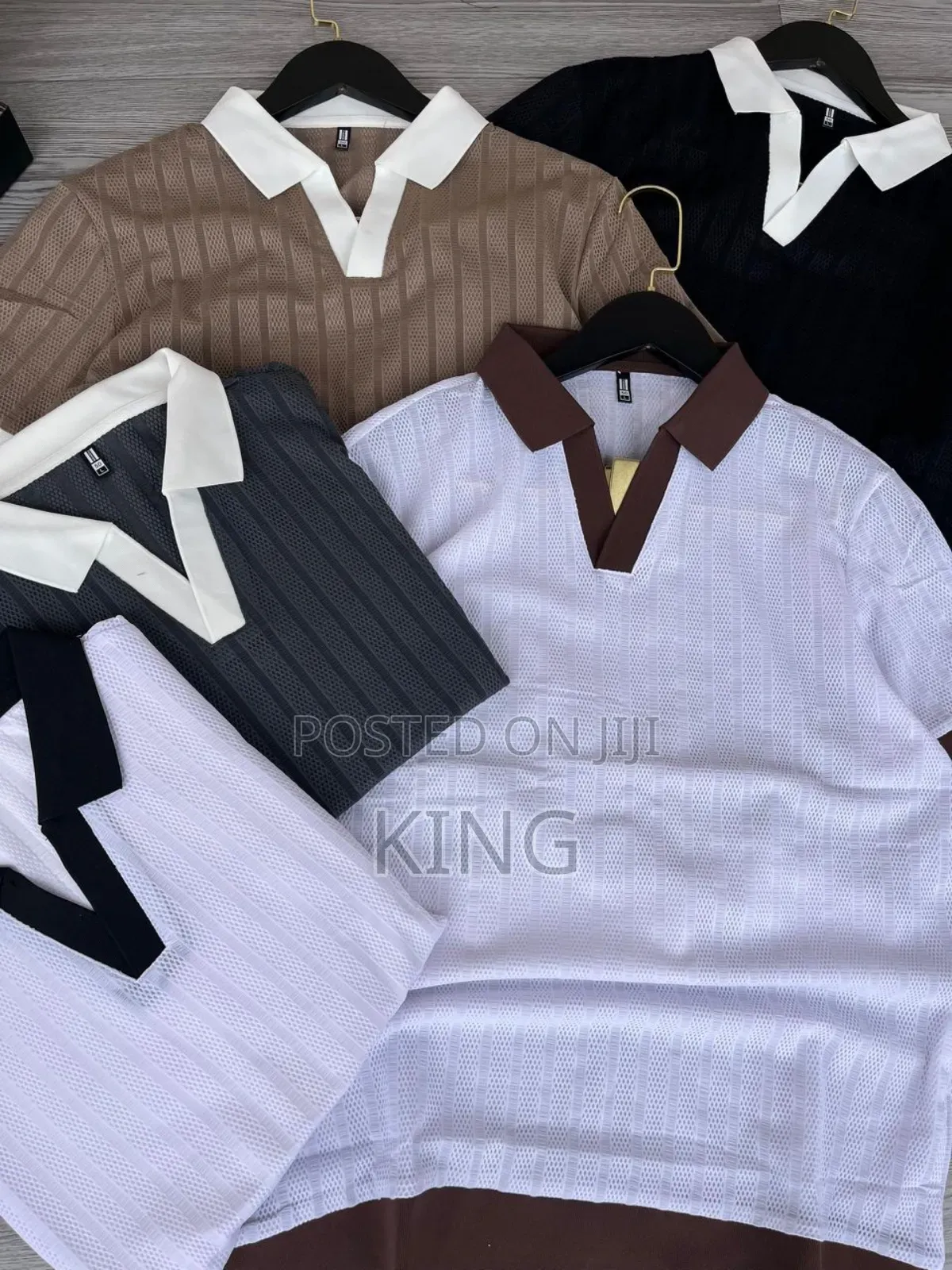 Men's Textured Cotton Blend Casual Polo T-Shirts