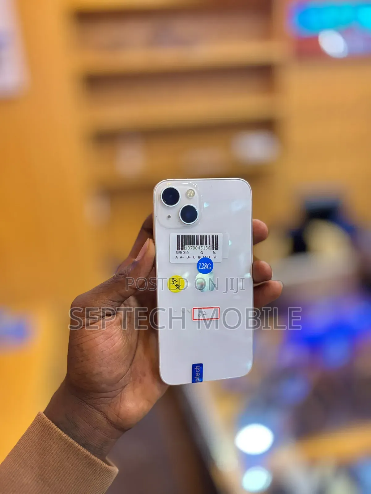 New Apple iPhone 13 128 GB White