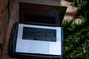 Laptop Apple MacBook Pro 16GB Apple M1 SSD 1T