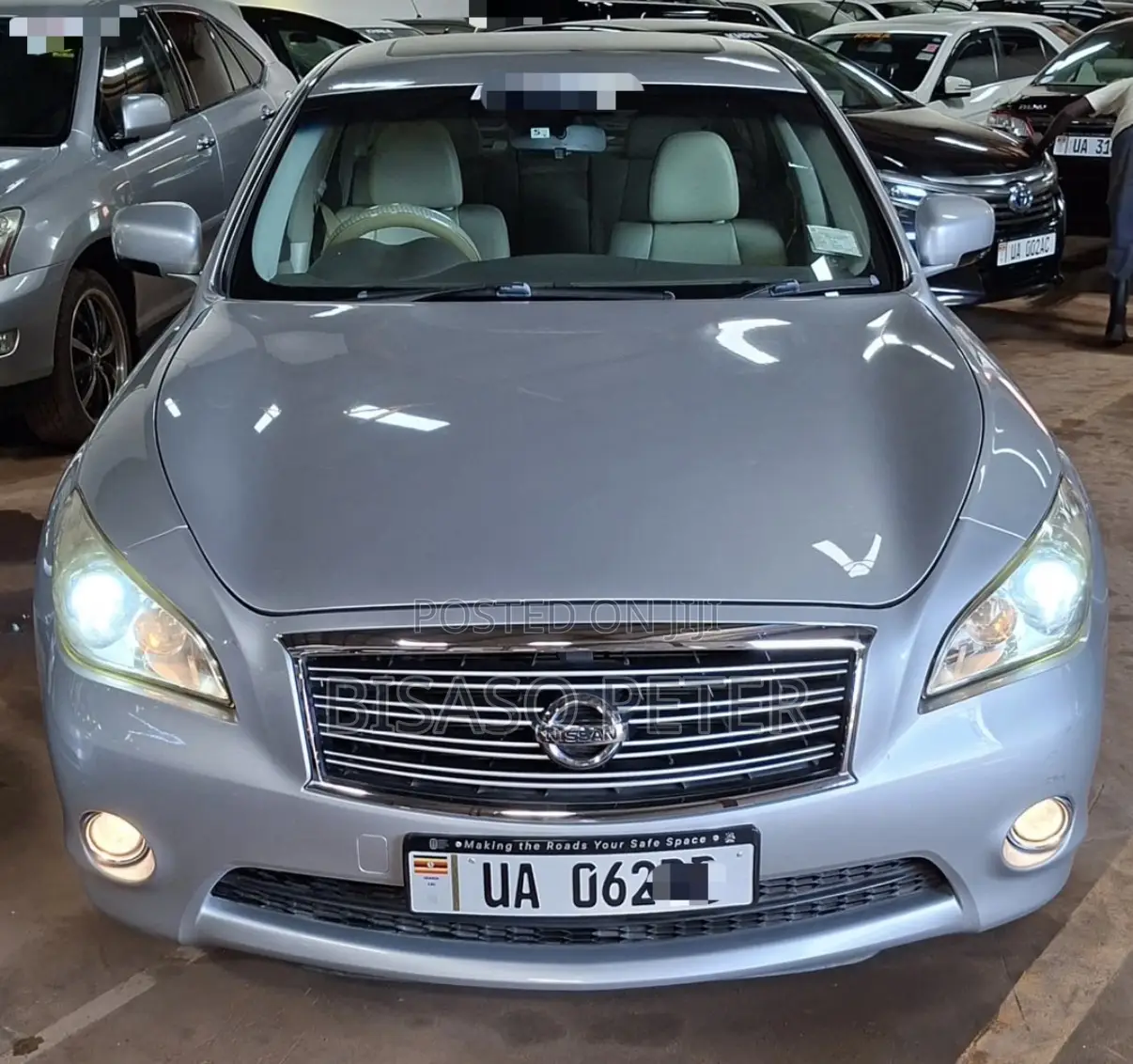 Nissan Fuga 2012 Silver