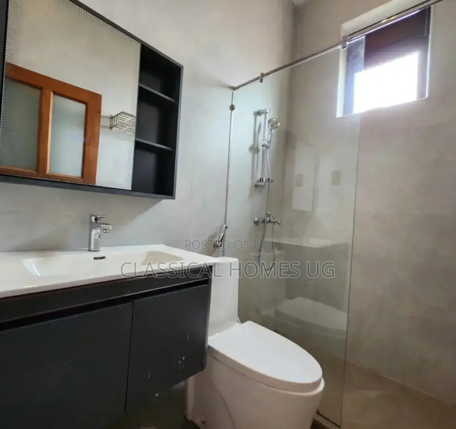 3bdrm Apartment in Kisaasi, Central Division for rent