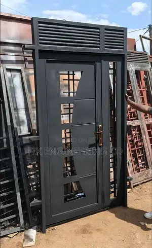 Modern Fřont Opeñńing Door