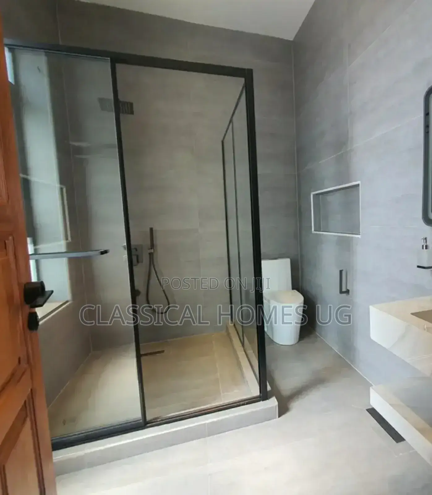 3bdrm Apartment in Kisaasi, Central Division for rent