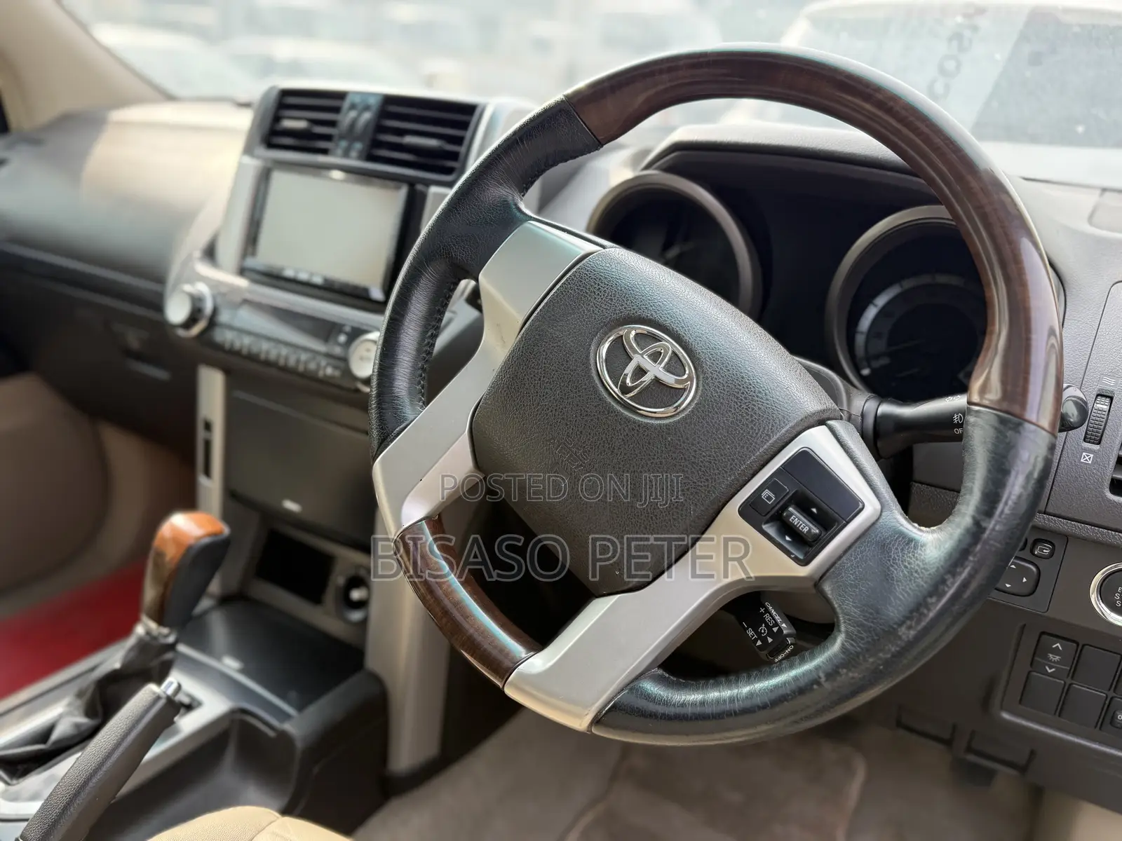 Toyota Land Cruiser Prado 2.7 i 2012 White