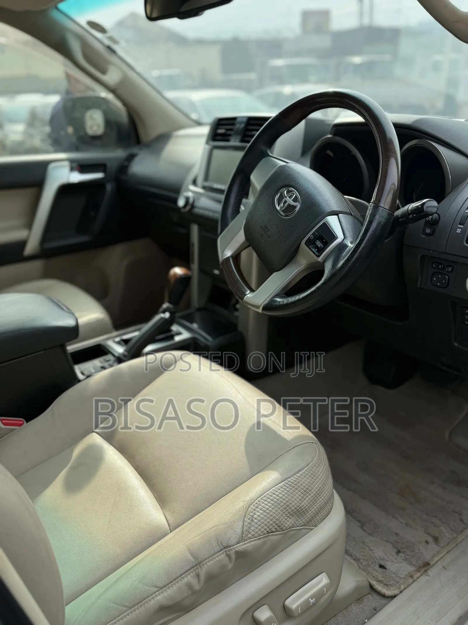Toyota Land Cruiser Prado 2.7 i 2012 White