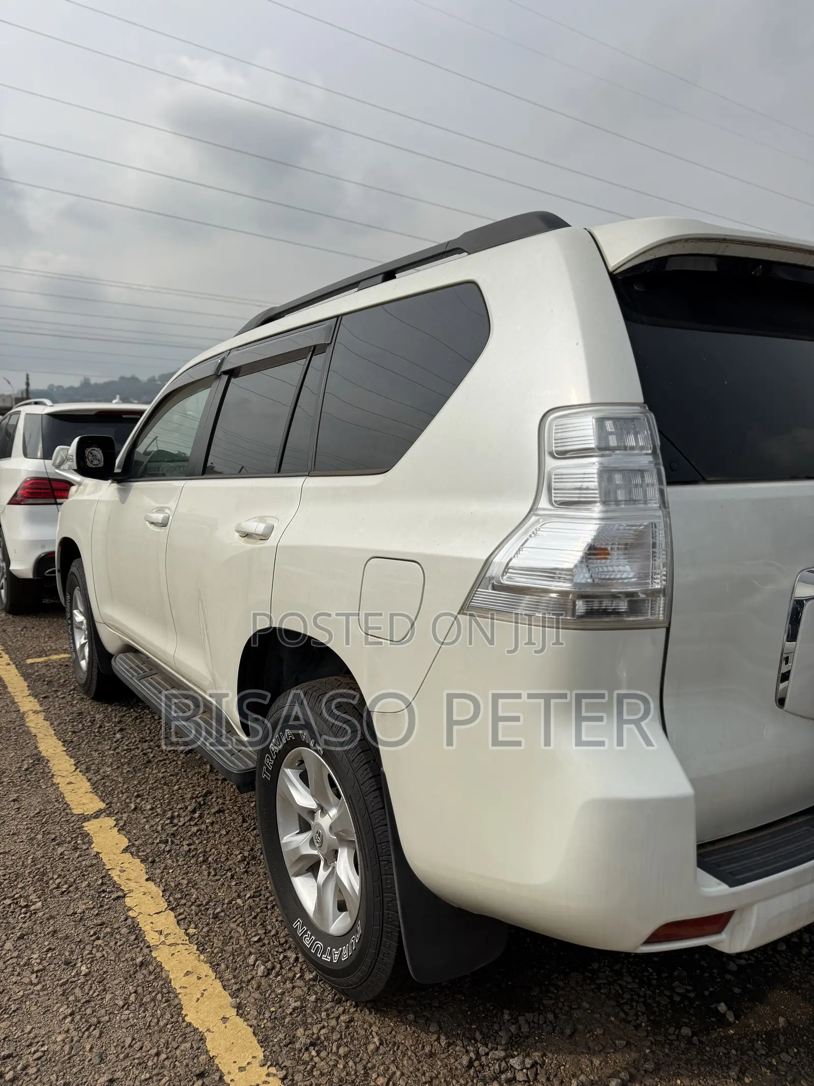 Toyota Land Cruiser Prado 2.7 i 2012 White