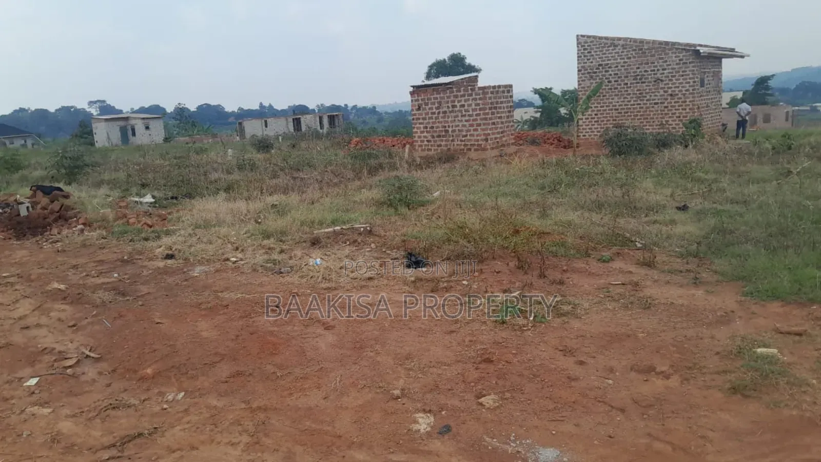 40ft by 45ft Agreement Plot of Land on Sell in Gayaza Kabanyoro.
