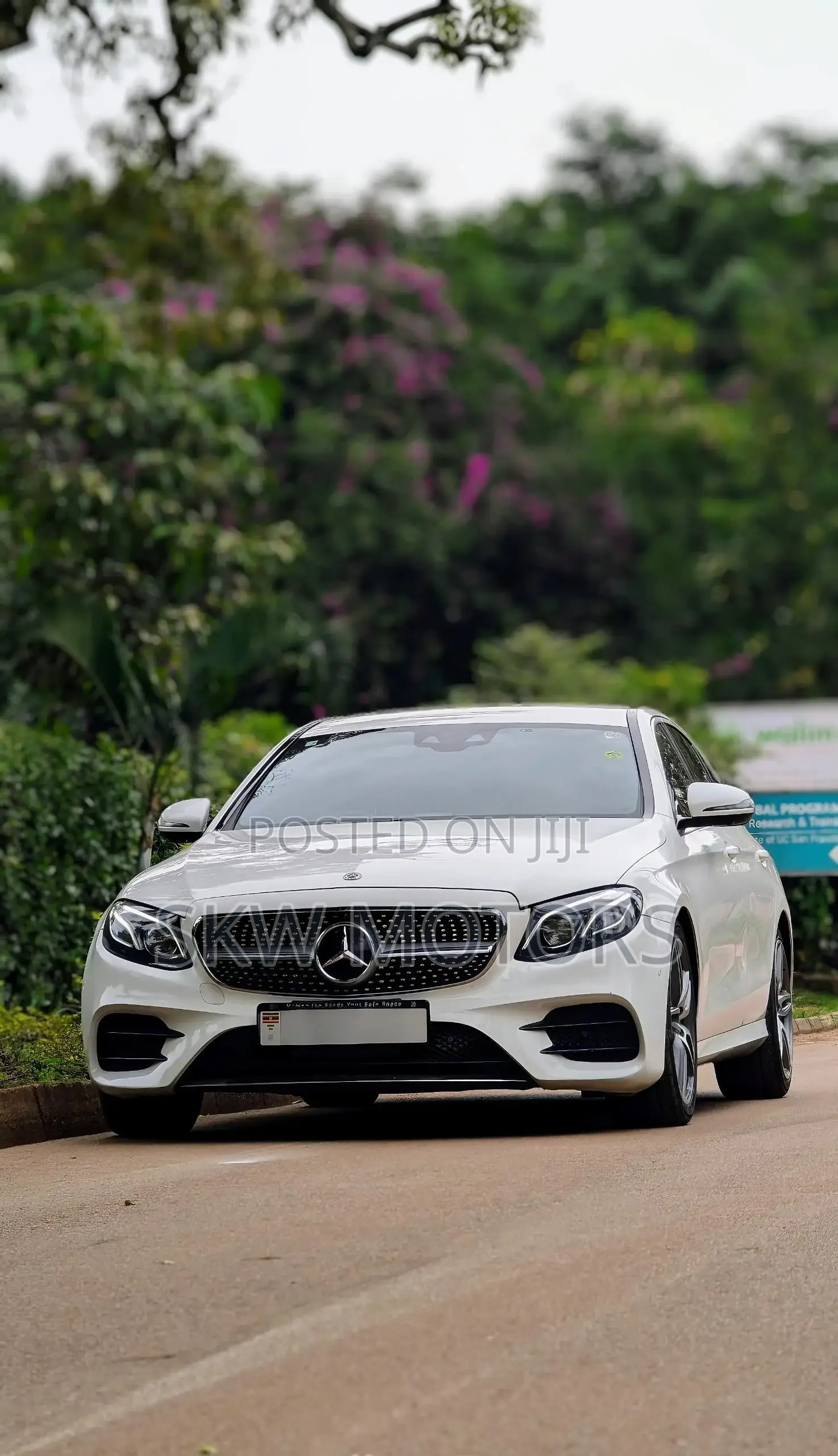 Mercedes-Benz E200 2017 White
