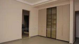 3bdrm Apartment in Muyenga, Makindye for rent