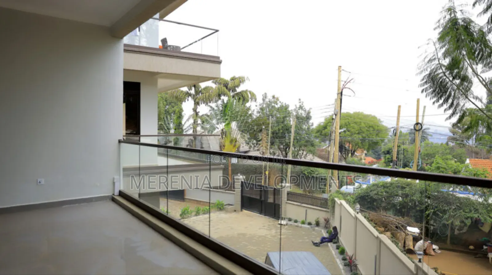 3bdrm Apartment in Muyenga, Makindye for rent