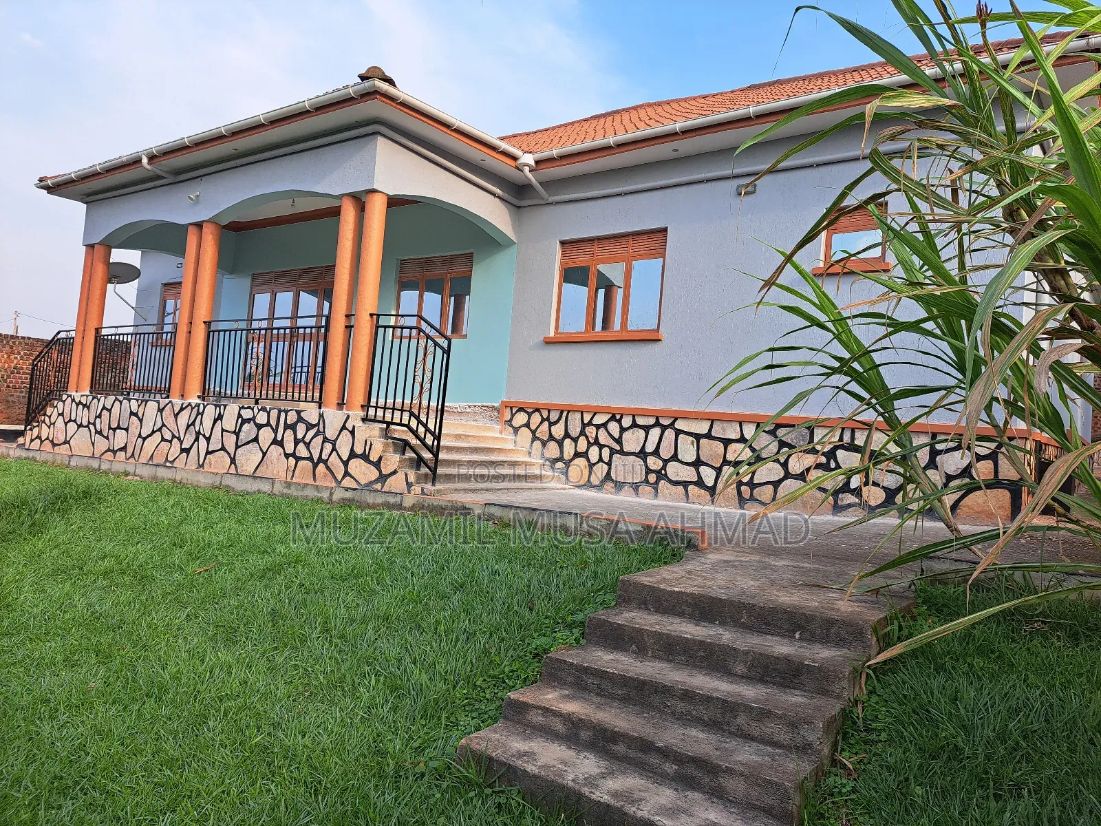 4bdrm Mansion in Migadda Jomayi, Gombe for sale
