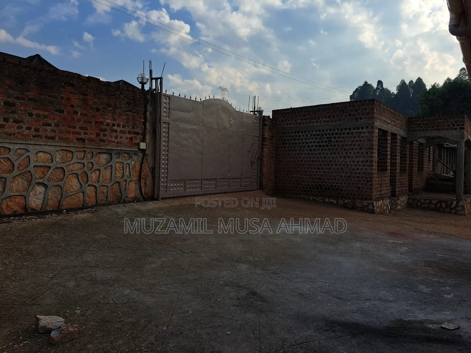 4bdrm Mansion in Migadda Jomayi, Gombe for sale
