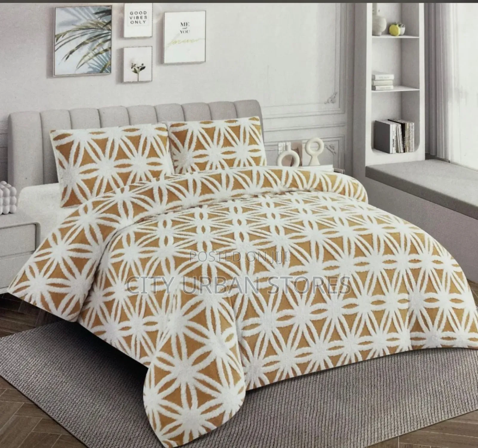 High-Quality Creamy Duvets