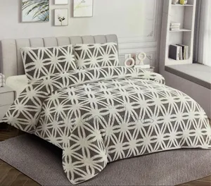 High-Quality Creamy Duvets